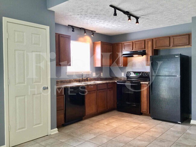 Building Photo - 10703 Regis Ct