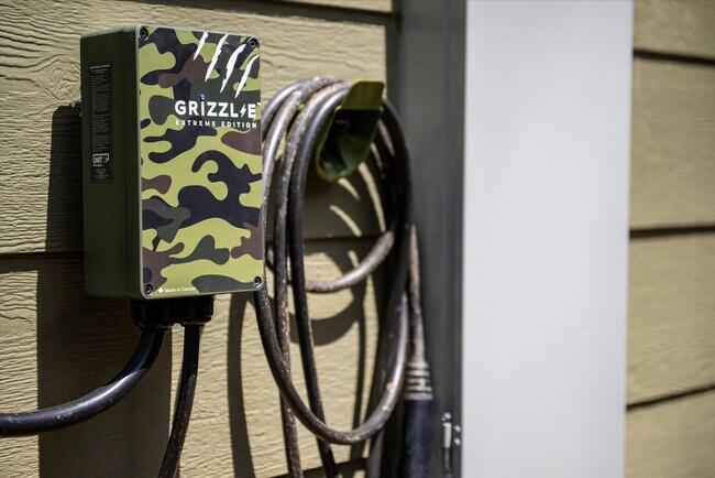 Building Photo - 152 Baxter Rd