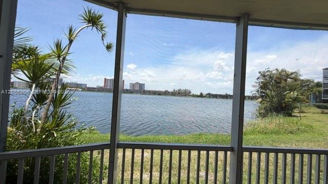 Building Photo - 1660 NE 191st St