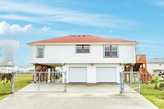 Building Photo - 16527 Henry Morgan Rd