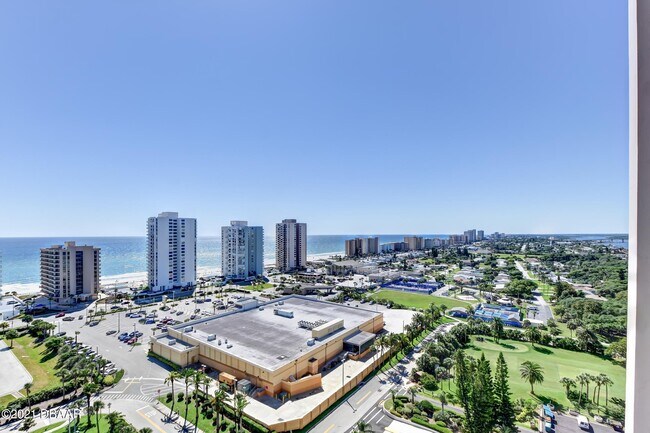 Building Photo - 1 Oceans W Blvd