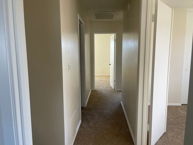 Building Photo - 15507 Caulfield Ave