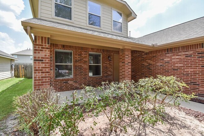 Building Photo - 9602 Siano Pines Dr