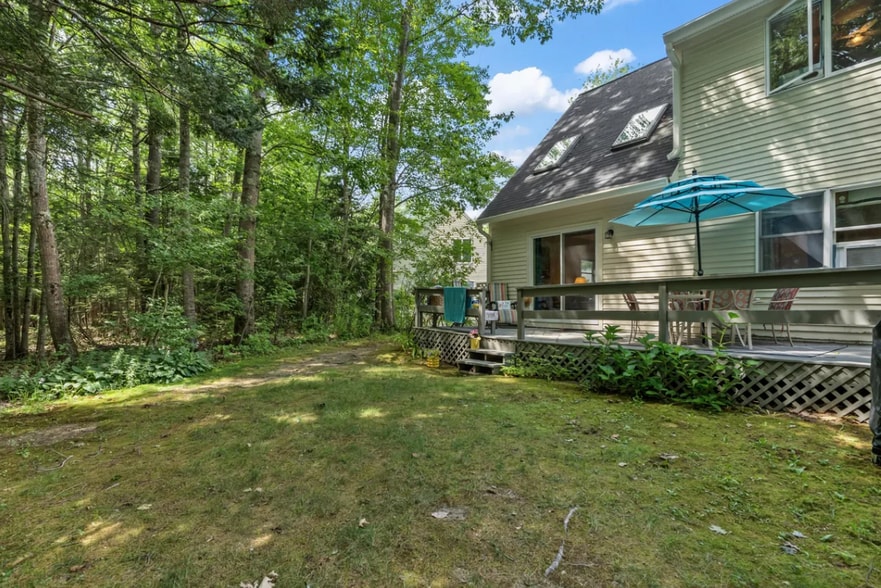 Building Photo - 32 Chickadee Ln