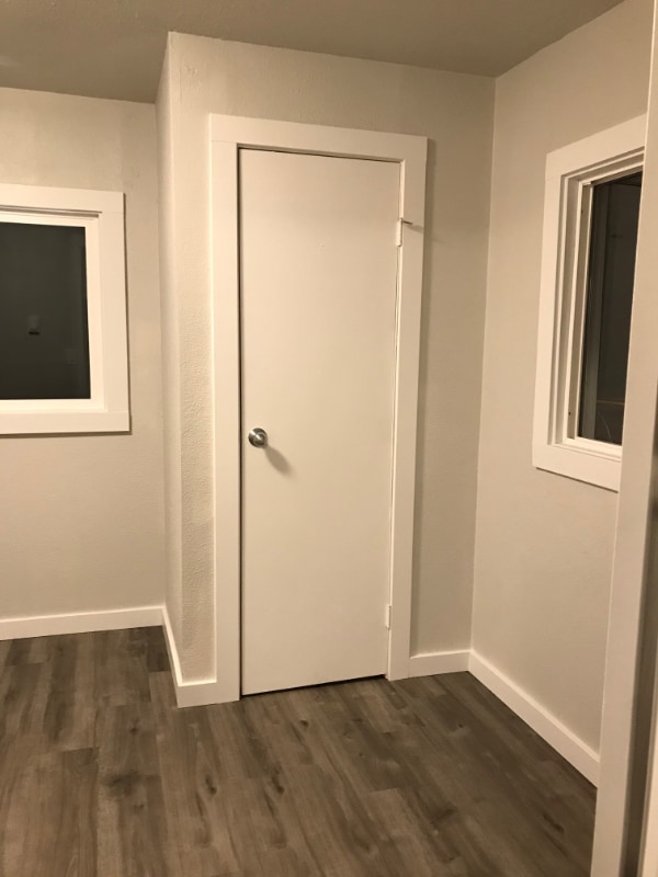 Building Photo - 1002 Naval Ave