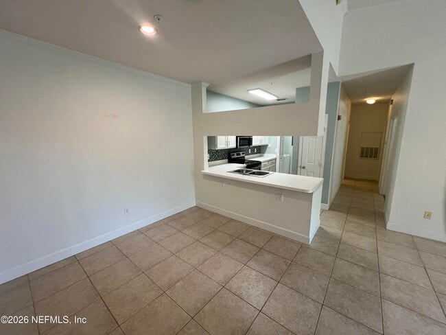 Building Photo - 170 Veracruz Dr