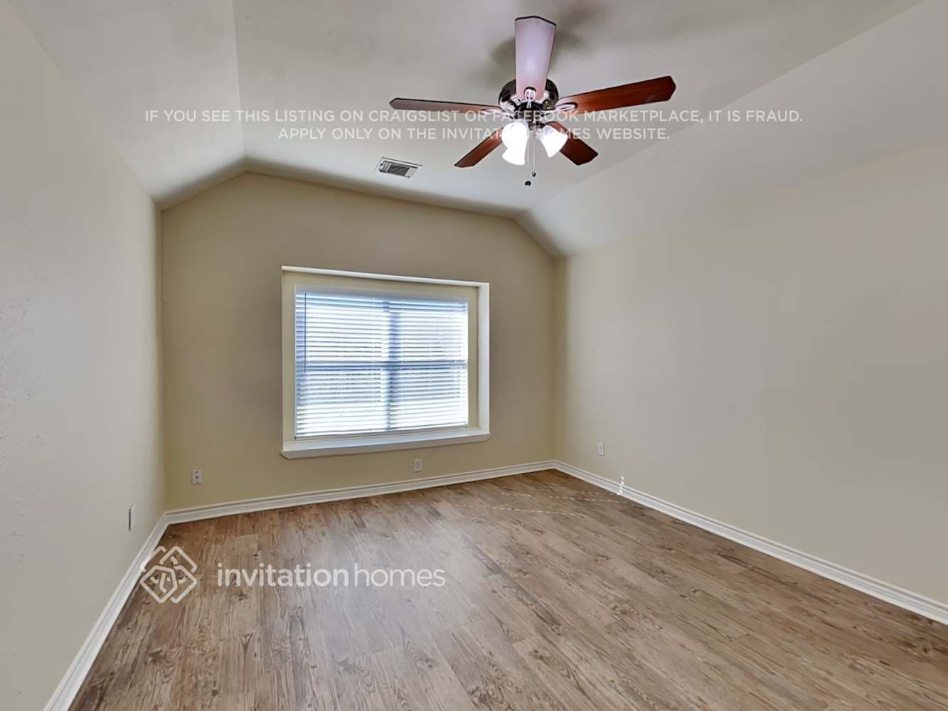 Building Photo - 16942 Hampton Glen Ct