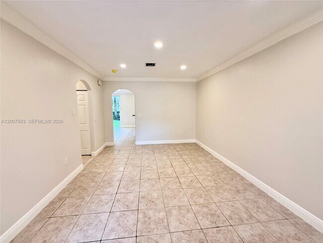 Building Photo - 2674 SW 84th Terrace