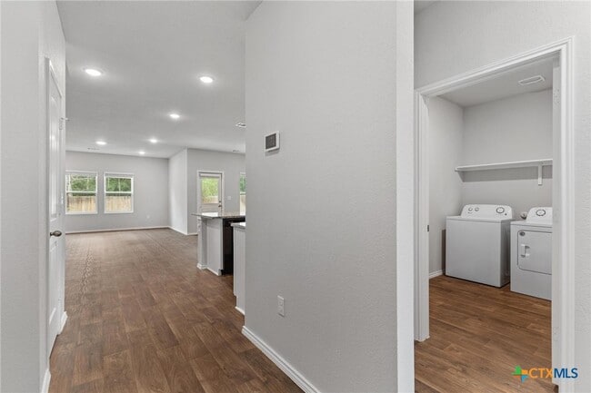 Building Photo - 13508 Tai Londo Dr