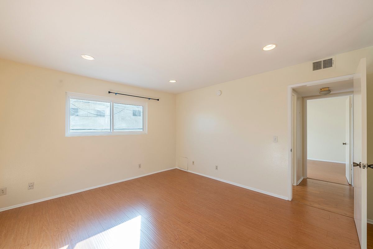 Building Photo - 25930 Narbonne Ave
