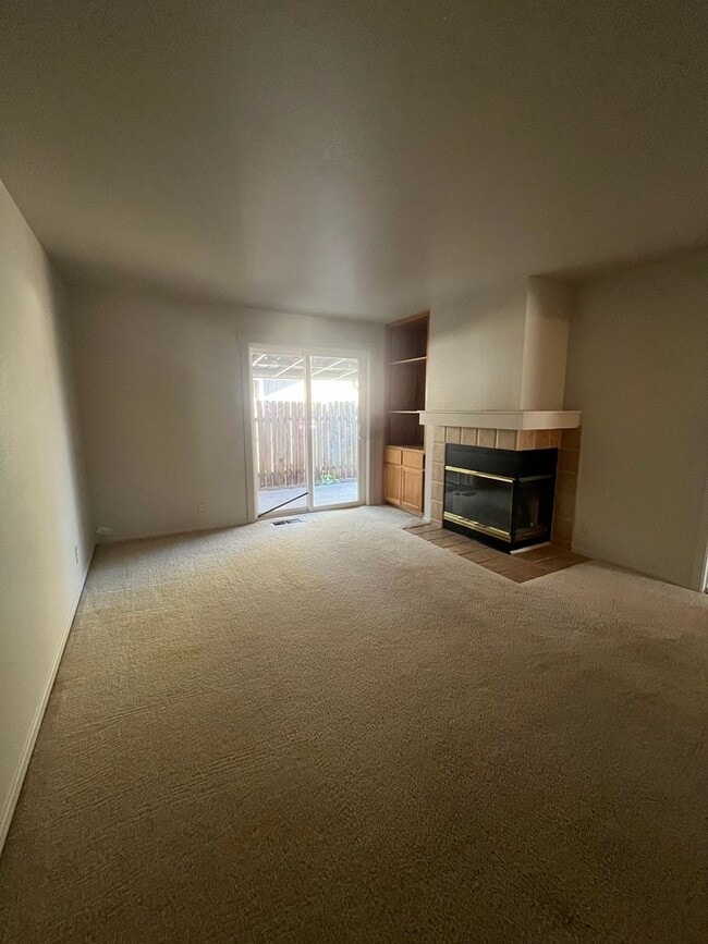 Building Photo - 3-Bedroom 2-Bathrrom home in Thurston