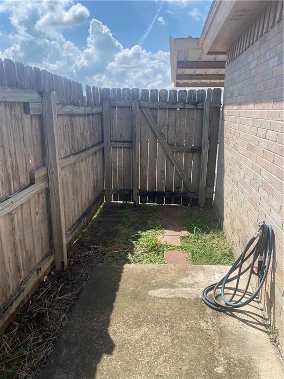 Building Photo - 17 Presidio Dr