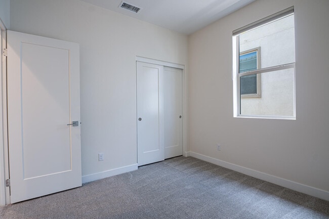 Building Photo - 35830 McCarthy St