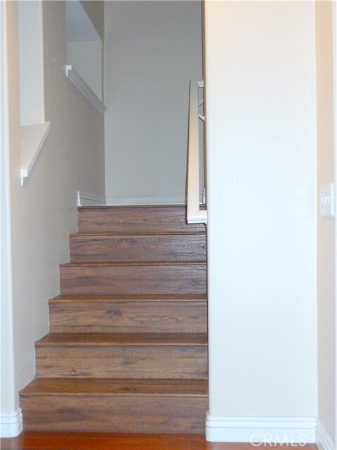 Building Photo - 1121 S Positano Ave