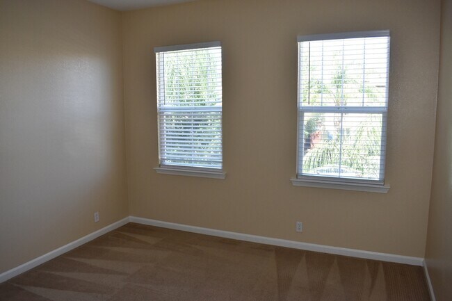 Building Photo - 1220 CAVALAIRE Ct