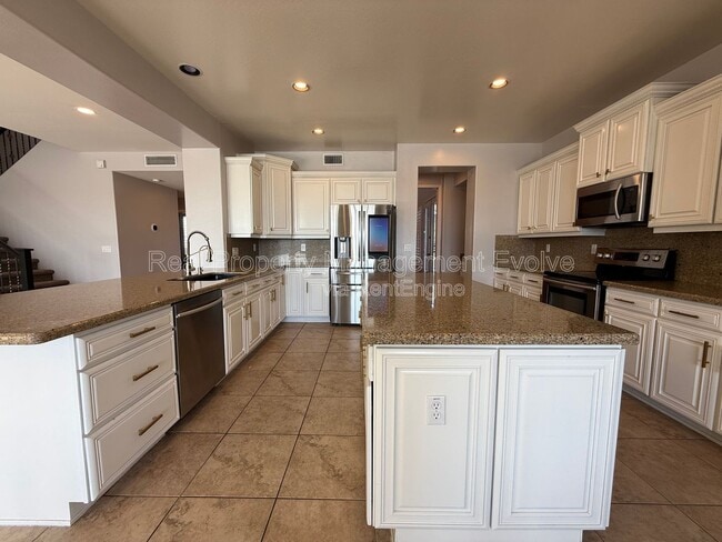 Building Photo - 4287 S Kimberlee Dr