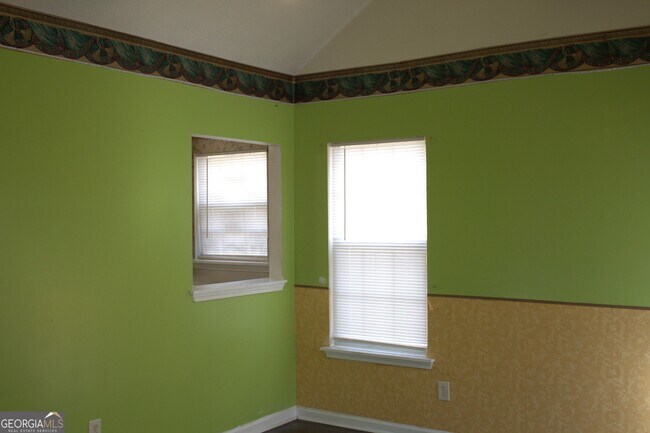 Building Photo - 4620 Thomas Jefferson Ct