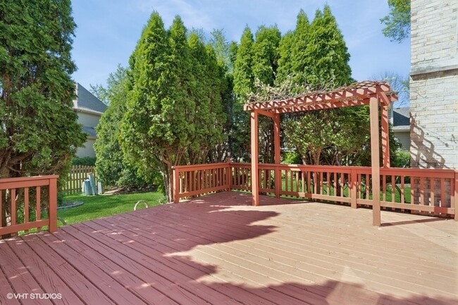 Building Photo - 970 Amberwood Cir