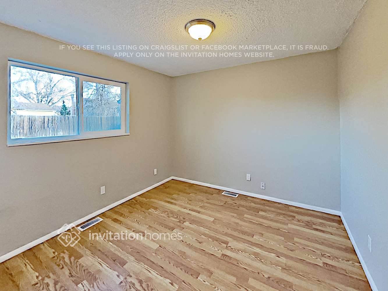 Building Photo - 5430 Crystal St