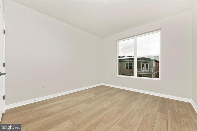 Building Photo - 714 Iron Frg Rd