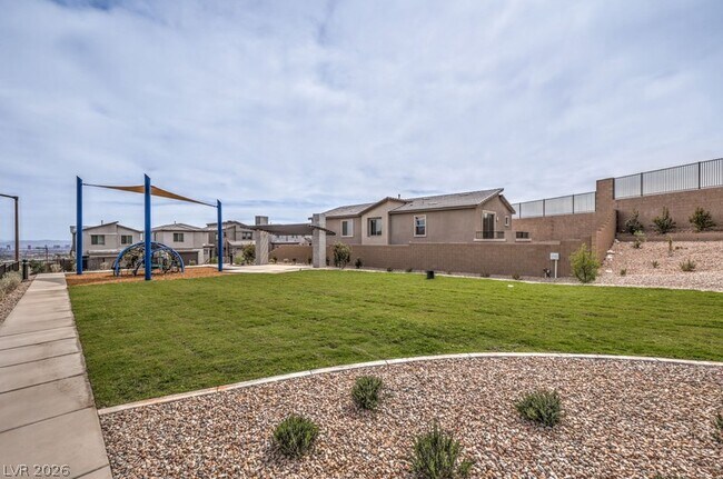 Building Photo - 11804 Waterbird Ave