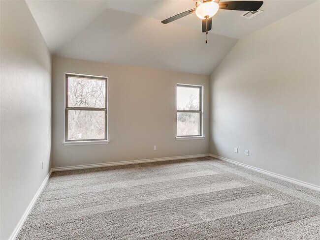 Building Photo - 12104 Rockbed Dr