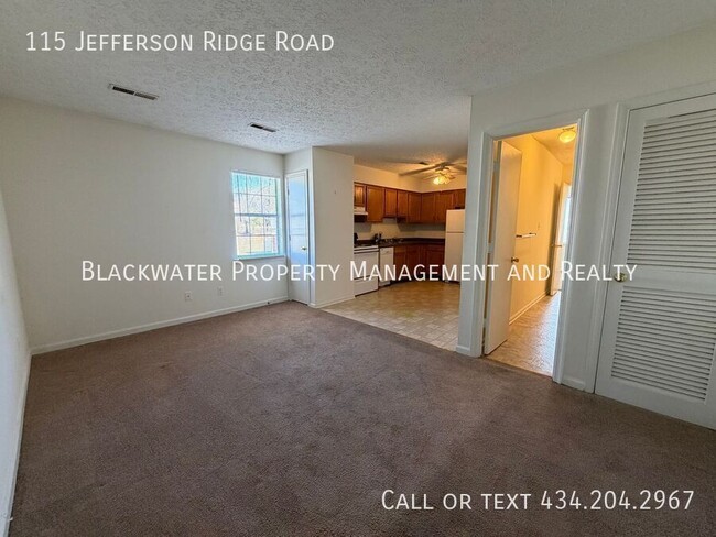Building Photo - 115 Jefferson Ridge Rd