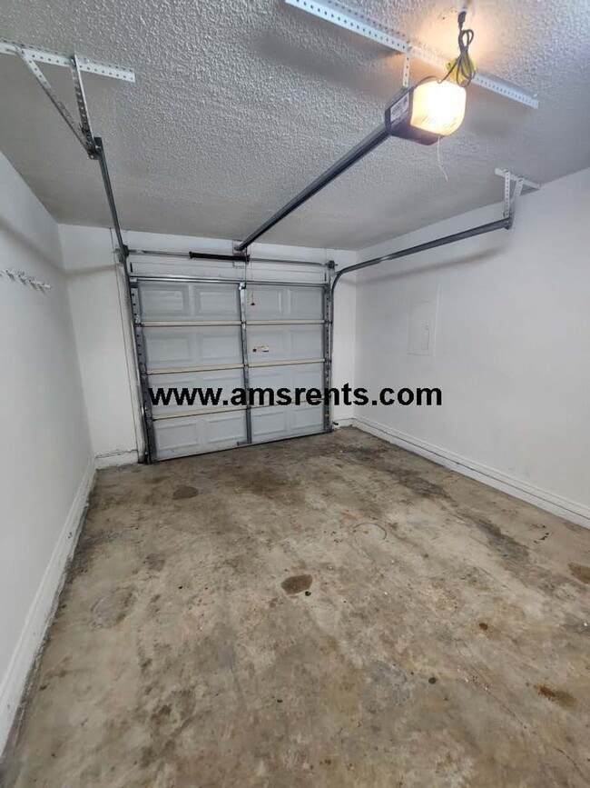 Building Photo - Charming 3-bedroom, 2-bathroom home in Poi...