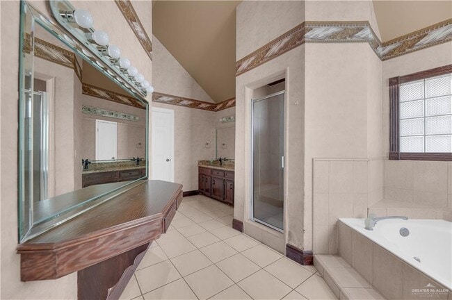 Building Photo - 32 S Cynthia St