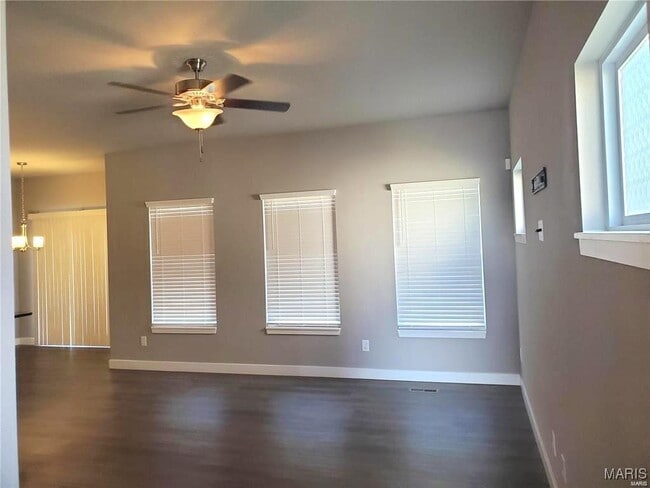 Building Photo - 228 Harmony Ridge Dr