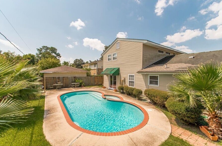 Building Photo - 5900 Durbridge Dr