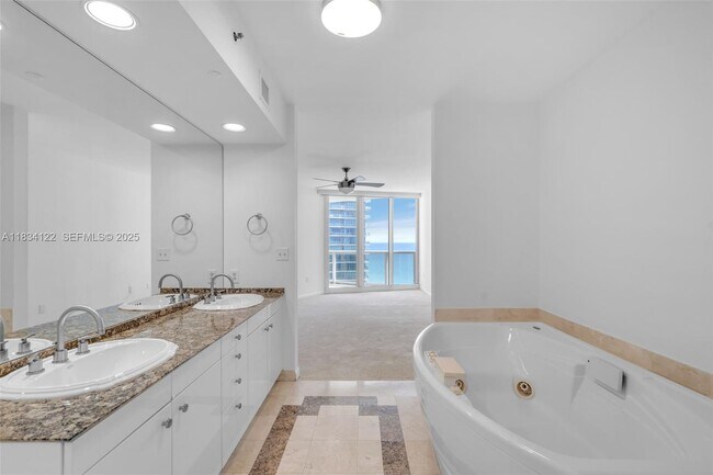 Building Photo - 19333 Collins Ave