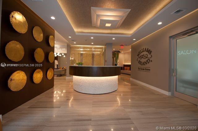 Building Photo - 3000 Island Blvd