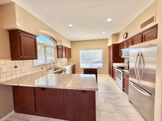 Building Photo - Charming Tatum Village Patio Home ? Ideal for Seasonal or Year-Round L