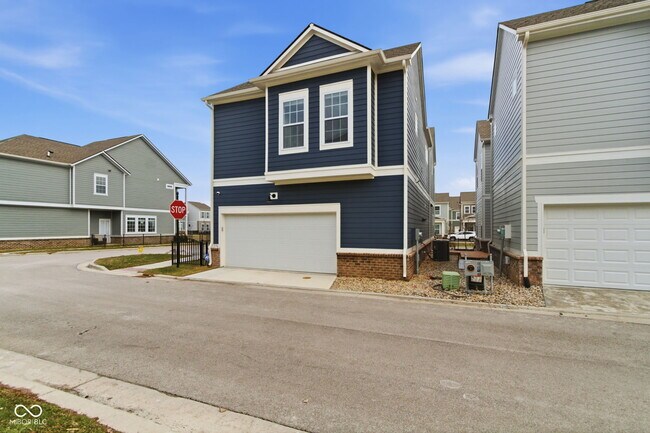 Building Photo - 776 Templeton Dr