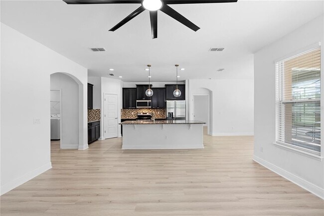 Building Photo - 4460 Linwood Trace Ln