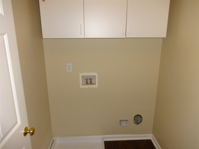 Building Photo - 4041 Mount Vernon Drive