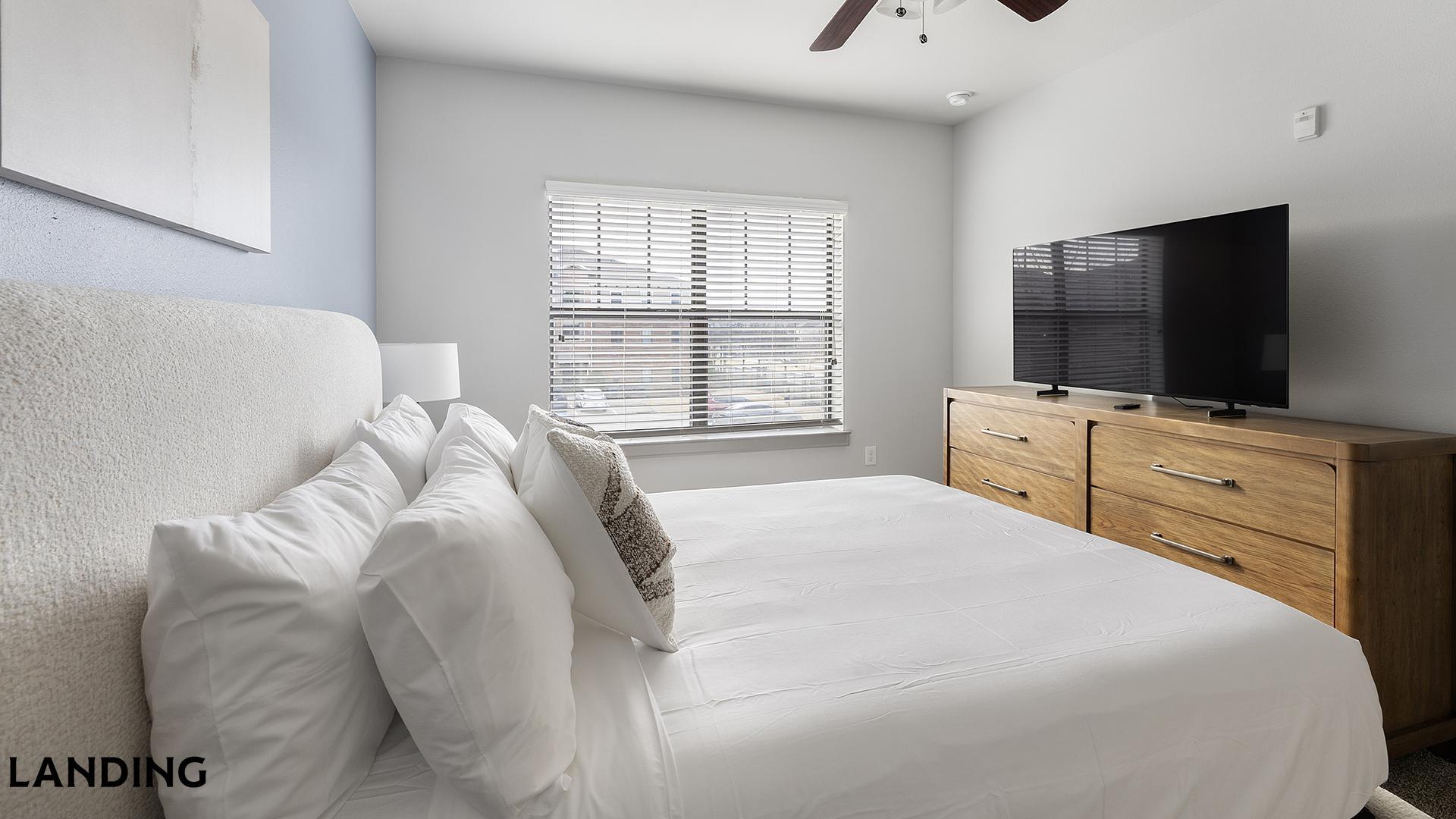 Building Photo - 4689 Mustang Pkwy