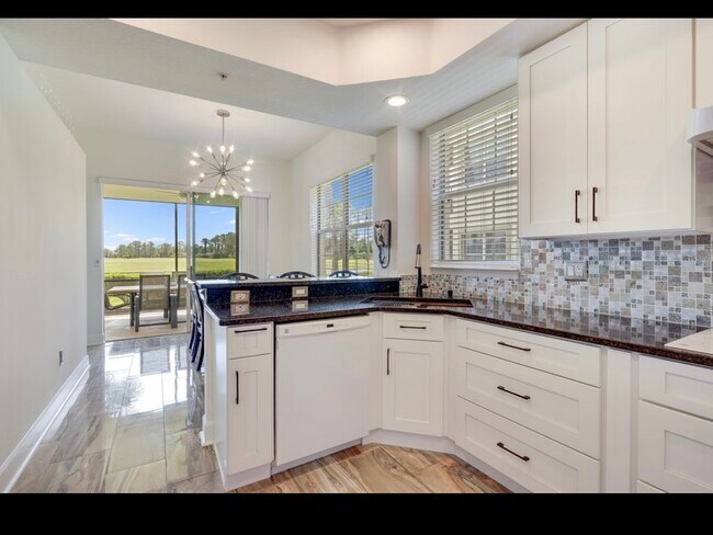 Building Photo - 200 Riverfront Dr