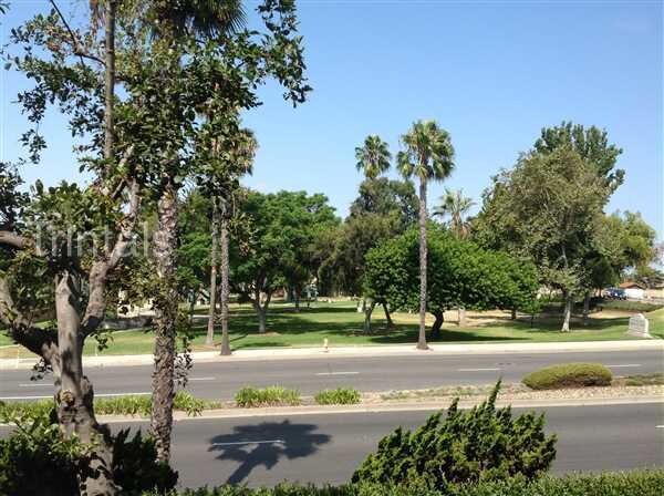 Building Photo - 2001 E 21st St