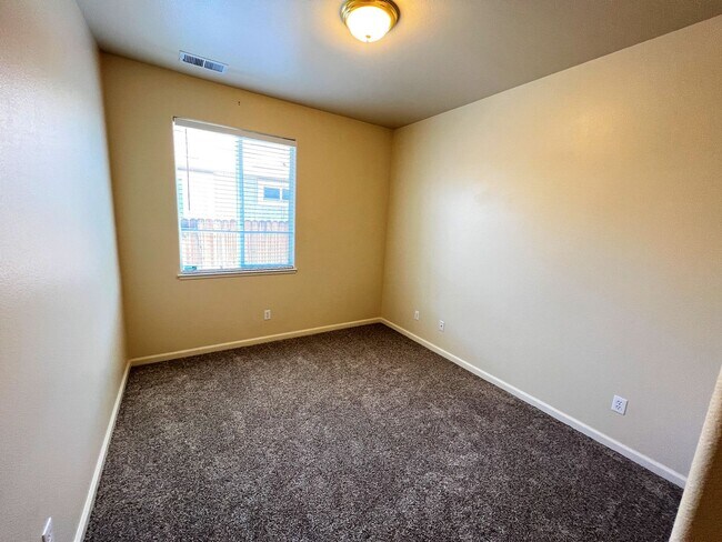 Building Photo - Damonte Ranch Home for Rent