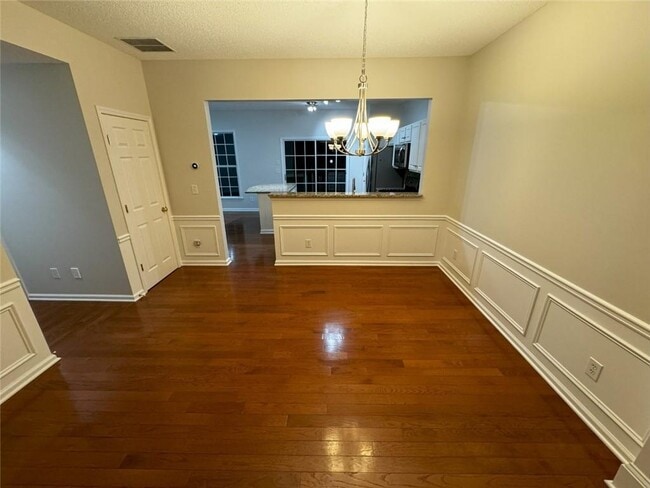 Building Photo - 6103 Falling Water Ct
