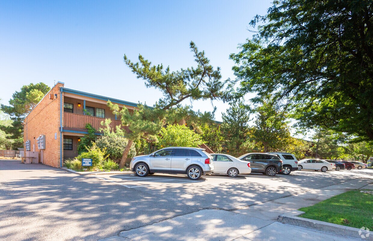 Bear Creek Apartments Lubbock