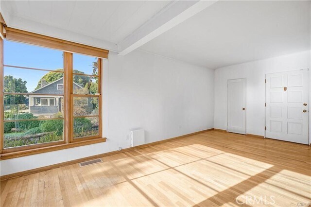 Building Photo - 2007 Glenneyre St