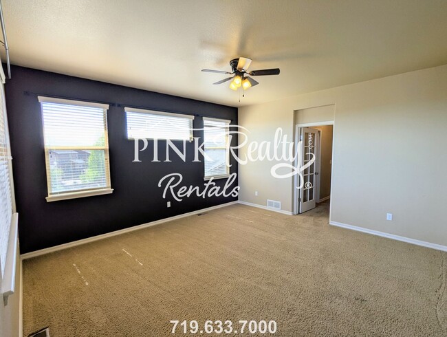 Building Photo - 7695 Wrangler Ridge Dr