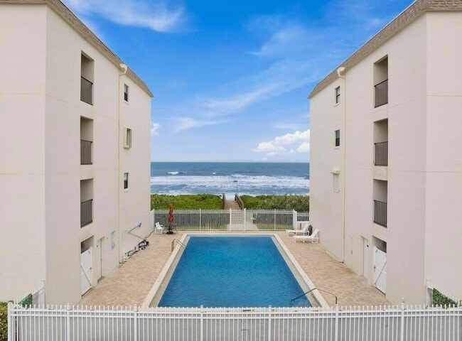 Building Photo - 2975 Jimmy Buffett Mem Hwy