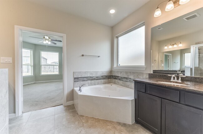 Building Photo - 8622 Marble Ter Ct