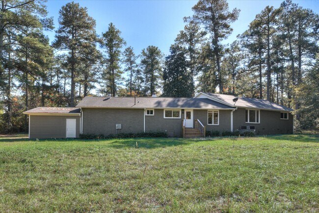Building Photo - 2897 Wagener Rd
