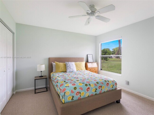 Building Photo - 2549 Egret Lake Dr
