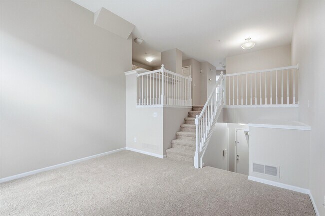 Building Photo - 2794 Barclay Wy